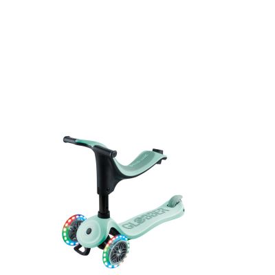 7. Hulajnoga z siedziskiem GO•UP SPORTY LIGHTS (452-706-4 S)