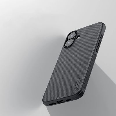 7. Etui Nillkin Super Frosted Shield Pro Magnetic Case na iPhone 16 - czarne