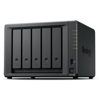 NAS Synology DS1525+, Tower, 5x 2.5"/3.5" SATA + 2x M.2 2280 NVMe SSD, AMD Ryzen V1500B, 8GB DDR4 (max.32GB), 2x 2.5GbE RJ-45, 2x USB 3.2, adapter 120W