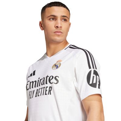 14. Koszulka adidas Real Madrid 24/25 Home M JX2136