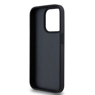 7. Etui DKNY Leather Checkered Mono Pattern & Printed Stripes na iPhone 15 Pro - czarne