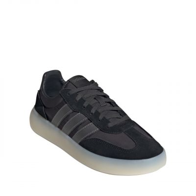 2. Buty adidas Barreda Decode W JP9671