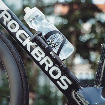 2. Pompka rowerowa Rockbros 42320010001 ręczna + wkrętak - czarna