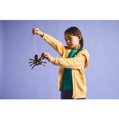7. LEGO Creator 3w1 31159 - Dzikie zwierzęta: niezwykły pająk