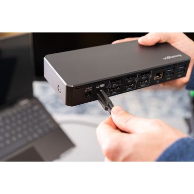 16. Kensington SD4781P EQ Stacja dokująca USB-C i USB-A Dual 4K