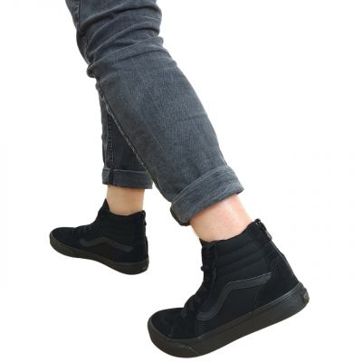 11. Buty Vans YT Filmore Hi Zip Jr VN0A5HZFGL4