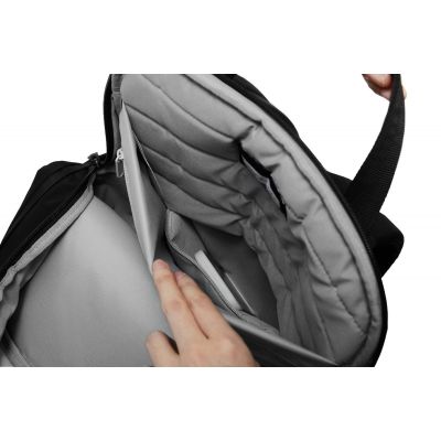 11. XD DESIGN PLEACK SOFT TOTE BLUE P706.3015