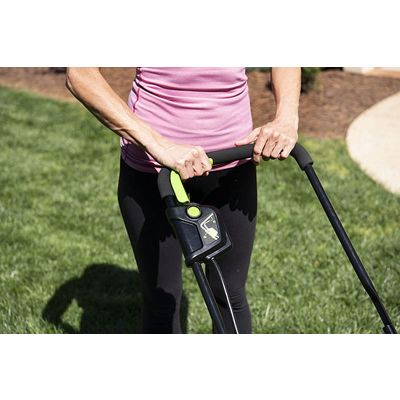 4. 24V Kosiarka 33 cm GREENWORKS GD24LM33K4 - Zestaw ładowarka + akumulator 4Ah - 2516107UB