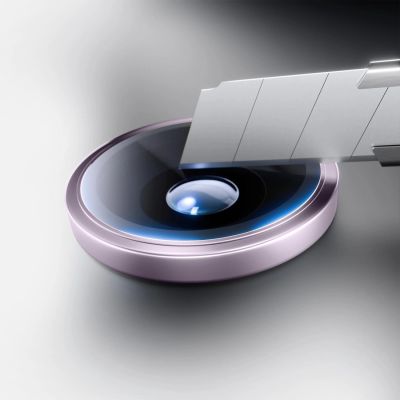 4. Szkło hartowane na obiektyw aparatu 3mk Lens Protection Pro do iPhone 16e  - fioletowe