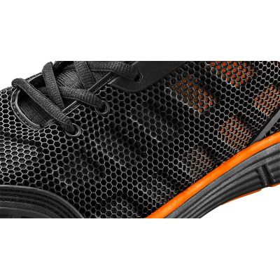 4. NEO tools 82-097 obuwie ochronne