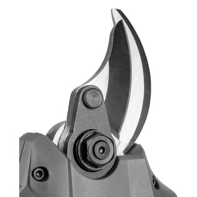 7. Sekator akumulatorowy bezszczotkowy Graphite Energy+ 18V Li-Ion bez akumulatora