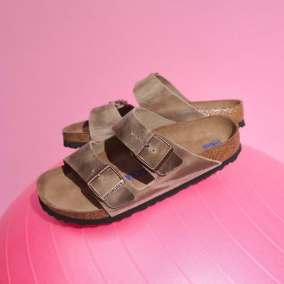 15. Klapki Birkenstock Arizona Soft Footbed Oiled Leather Tabacco Brown narrow wąskie damskie/męskie (0552813)