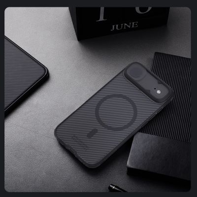 18. Etui Nillkin CamShield Pro kompatybilne z MagSafe na iPhone 17 Air - przezroczyste czarne