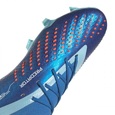 4. Buty piłkarskie adidas Predator Accuracy.1 L FG M GZ0031
