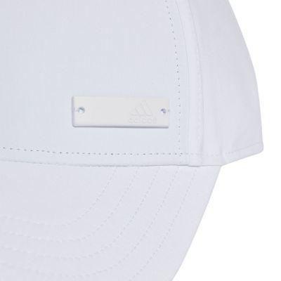 3. Czapka z daszkiem adidas Metal Badge Lightweight Baseball II3555