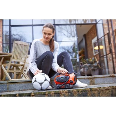 5. Kompresor Akumulatorowy BDCINF18N Black+Decker