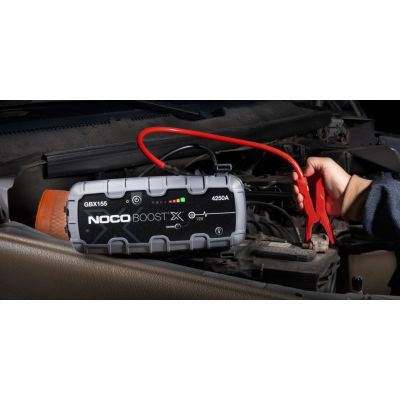 3. Noco GBX155 Boost X 12V 4250A Jump Starter Powerbank