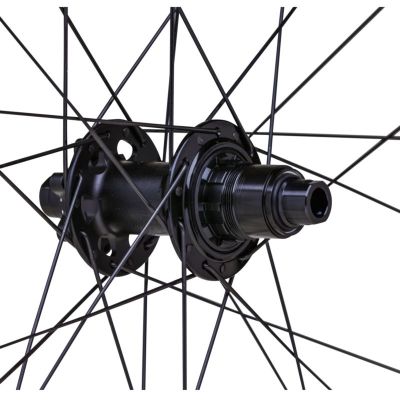 3. WTB Koło PROTERRA i23x700x tył 142x12 28 6 śrub SR