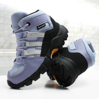 2. Buty sportowe dziecięce adidas Terrex Mid GTX sneakersy fioletowe (FZ6053)