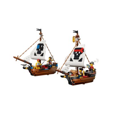 10. LEGO Creator 3w1 31387 - Legendarny statek piracki