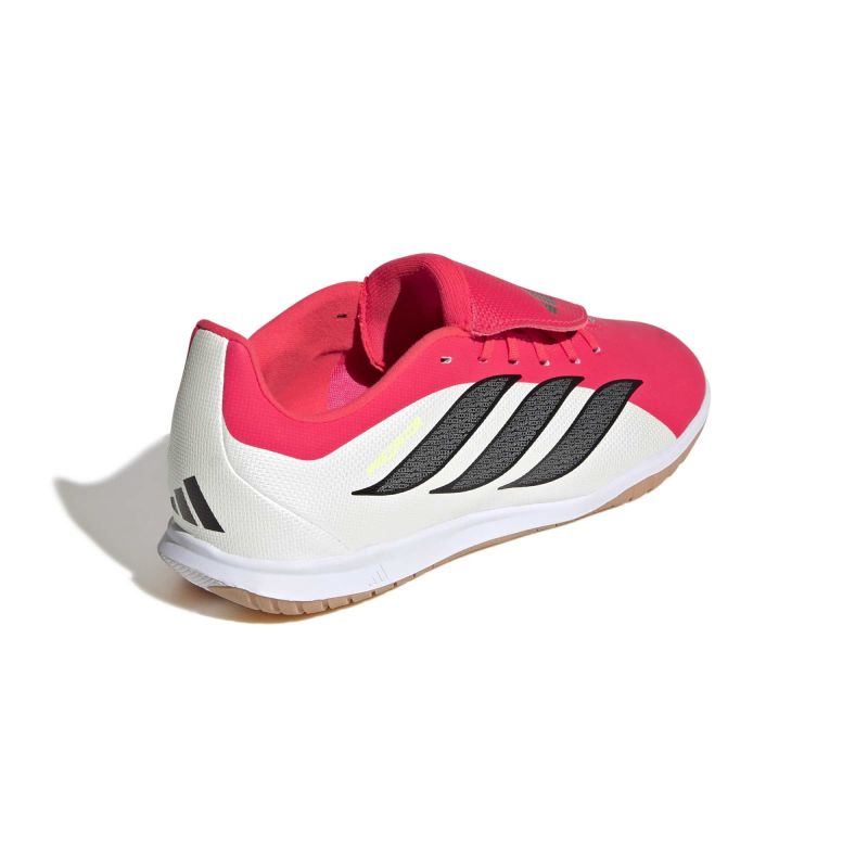 4. Buty adidas Junior Predator Club FT IN KI8837