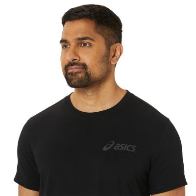 10. Koszulka Asics Chest Logo SS Tee M 2031E659-001