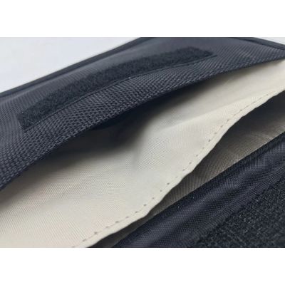 6. Etui antykradzieżowe na klucze samochodowe telefon blokujące fale radiowe Faraday Box klatka Faradaya 20 cm x 11 cm czarny