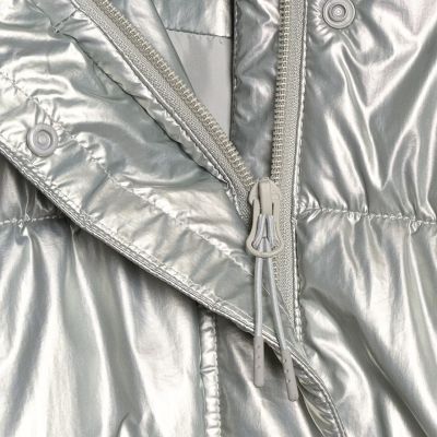 6. Kurtka 4F F0716 W 4FWAW25TDJAF0716 27S