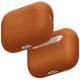 7. Etui UNIQ Lino Silicone na AirPods Pro 3 - pomarańczowe