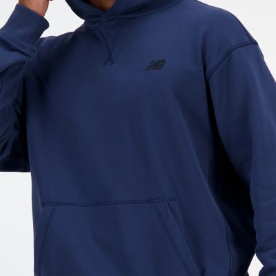 9. Bluza z kapturem New Balance Athletics French Terry Hoo M MT41534NNY