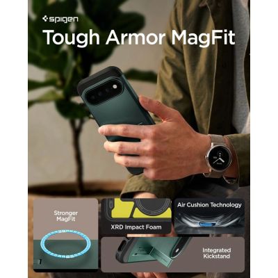 9. Etui Spigen Tough Armor Mag MagSafe na Google Pixel 11 Pro - ciemnozielone