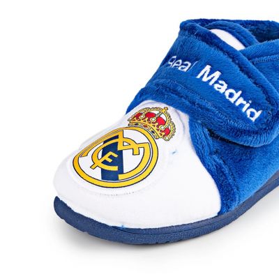 6. Buty Real Madryt Jr CFRM4