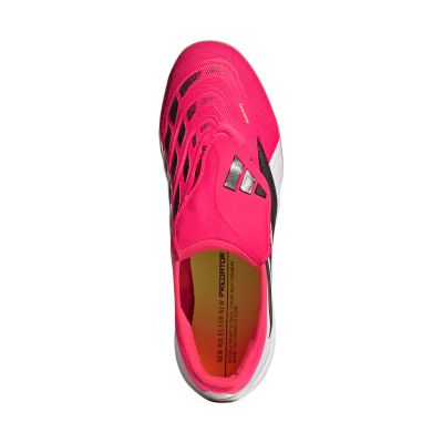 24. Buty piłkarskie adidas Predator League IN JR4738