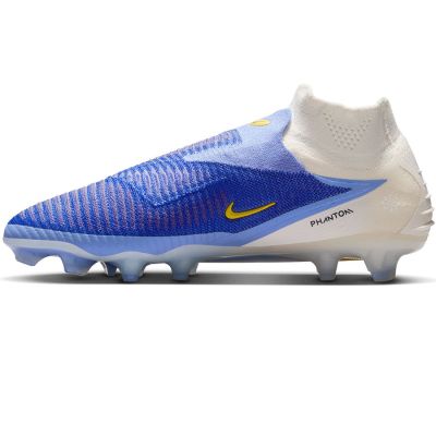 2. Buty Nike Phantom 6 High Elite LV8 FG HQ2328-400