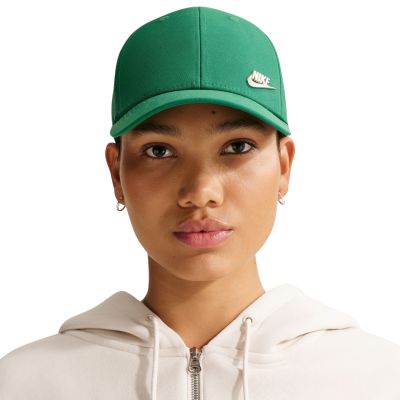 5. Czapka z daszkiem Nike Dri-FIT Club zielona FB5371 365