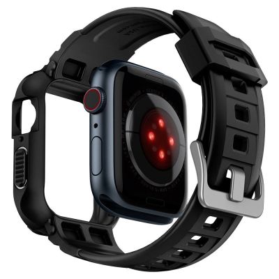 2. Etui z paskiem Spigen Rugged Armor Pro na Apple Watch 4 / 5 / 6 / 7 / 8 / SE (44/45 mm) - czarne