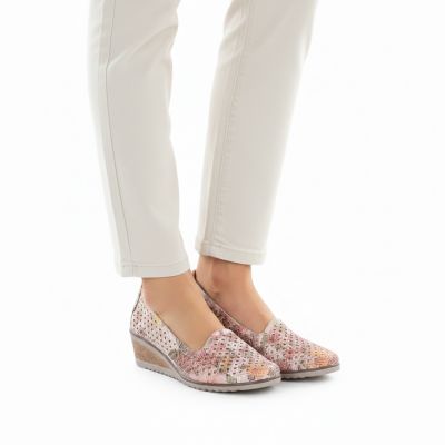 6. Półbuty damskie na koturnie ażurowe wielokolorowe Potocki SZ12306