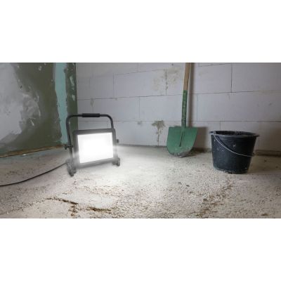 12. Ansmann FL20W-AC Czarny LED 20 W