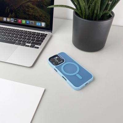 7. Etui Wozinsky Fashion Case z MagSafe na Samsung Galaxy S24 FE - niebieskie