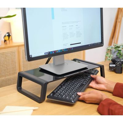 6. Podstawka pod monitor TRUST MONTA GLASS MONITOR STAND BLK 25271