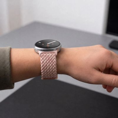 4. Pasek Tech-Protect NylonMag na Samsung Galaxy Watch 40 / 44 / 46 mm - różowy