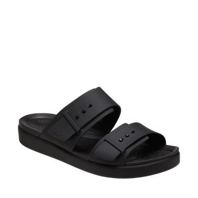 2. Klapki damskie Crocs Brooklyn Buckle Low czarne 211215 001