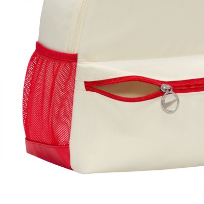 11. Plecak Nike Brasillia mini kremowy FZ7222 113