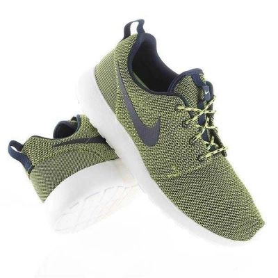 8. Buty Nike Rosherun W 511882-304