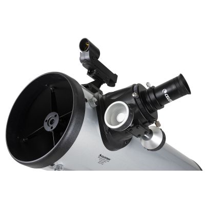 8. Teleskop Celestron StarSense Explorer DX 130