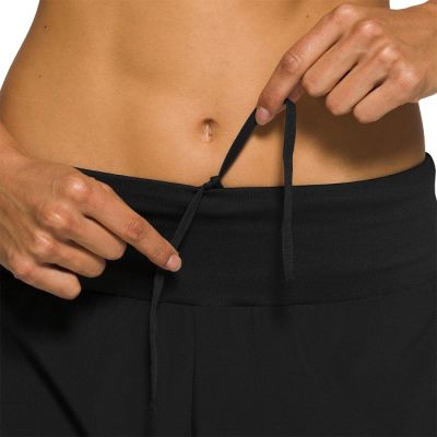 11. Spodenki Asics Road 3.5IN Short W 2012C391001