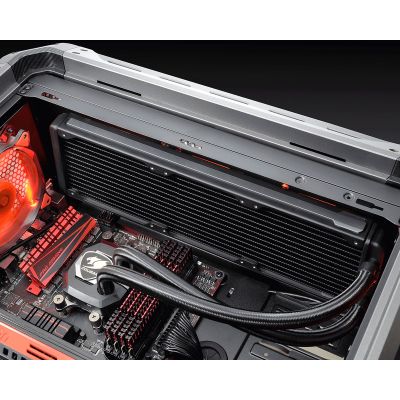 5. Koperta COUGAR Full-Tower, model Panzer Max-G