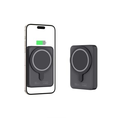 4. Powerbank Tech-Protect LifeMag PB11 z MagSafe 10000mAh 15W port USB-C - czarny + kabel USB-C