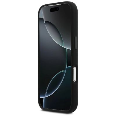 5. Etui BMW M Silicon Tricolor Line MagSafe na iPhone 17 Pro - czarne