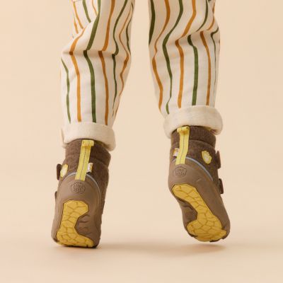 14. Buty zimowe barefoot z wełną z recyklingu Affenzahn Comfy Tiger (01250-70003)